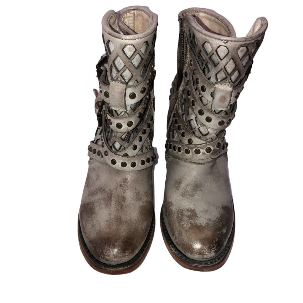 Freebird Cato Strappy Harness Ankle Bootie Boots Stone Gray Distressed Women's 6 - Picture 9 of 12